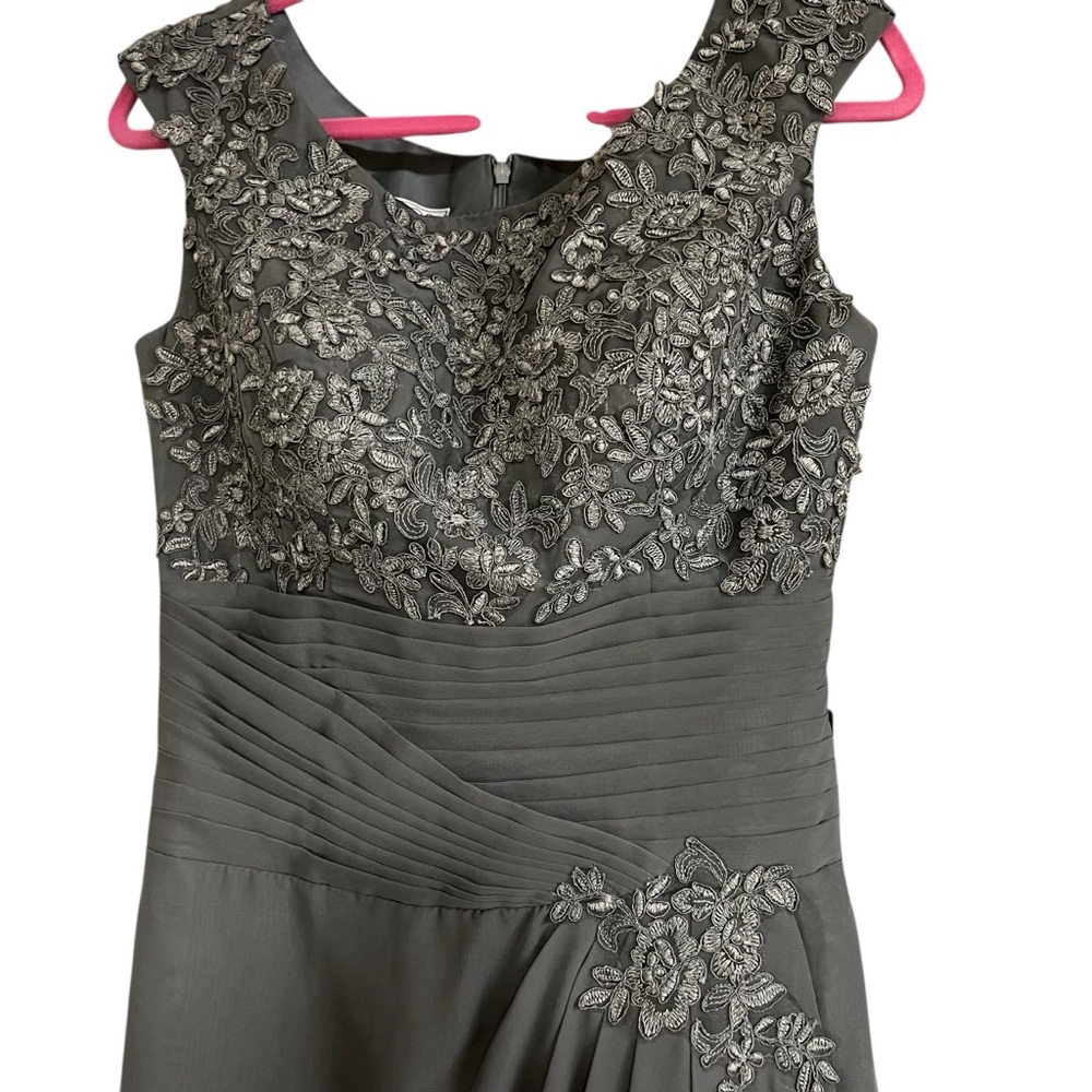 Elegant Grey Evening Gown